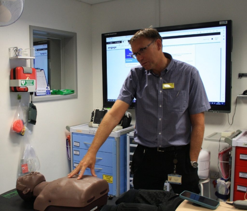 A demonstration for a brayden manikin taking place